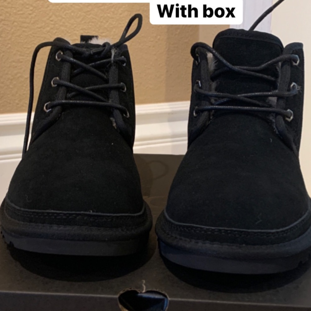 Men’s size 10 UGGS NUEMEL- brand new- neve…